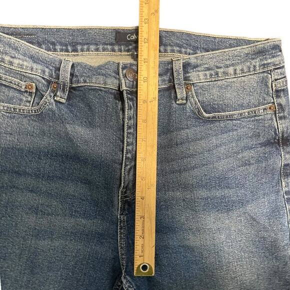 Calvin Klein Straight Leg Mom Jeans Sz 12 - Picture 5 of 8